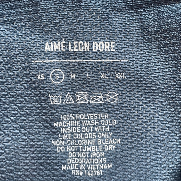 HOLD - Picture 7 of 7